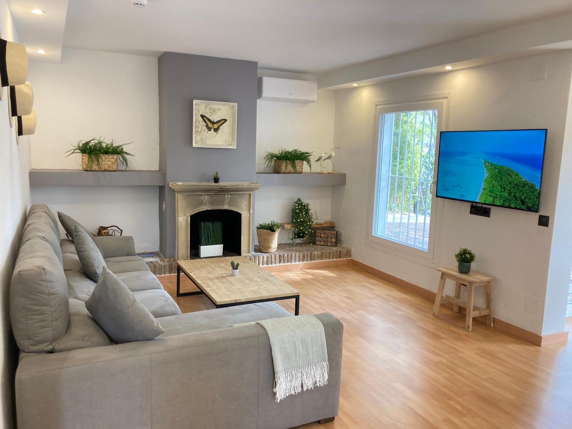 Marbella White Home, Calahonda, By Sol Maestranza Ситио-де-Калаонда Экстерьер фото