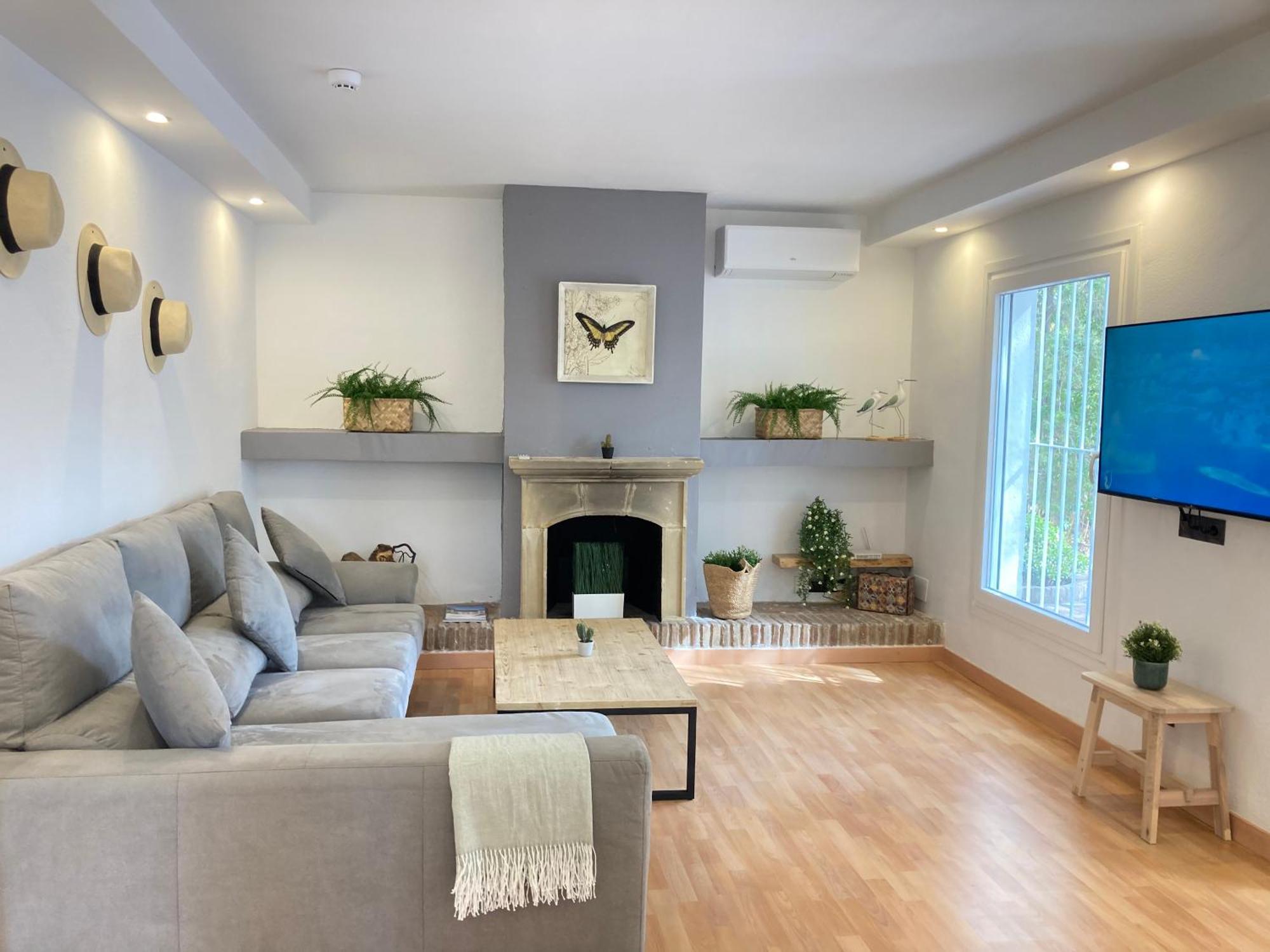 Marbella White Home, Calahonda, By Sol Maestranza Ситио-де-Калаонда Экстерьер фото